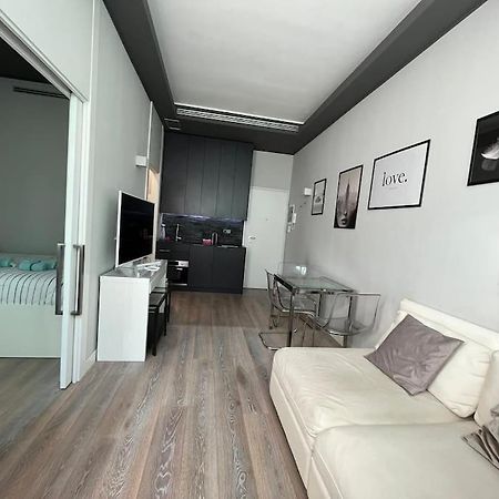 Victory House Apartment Milan Exterior photo